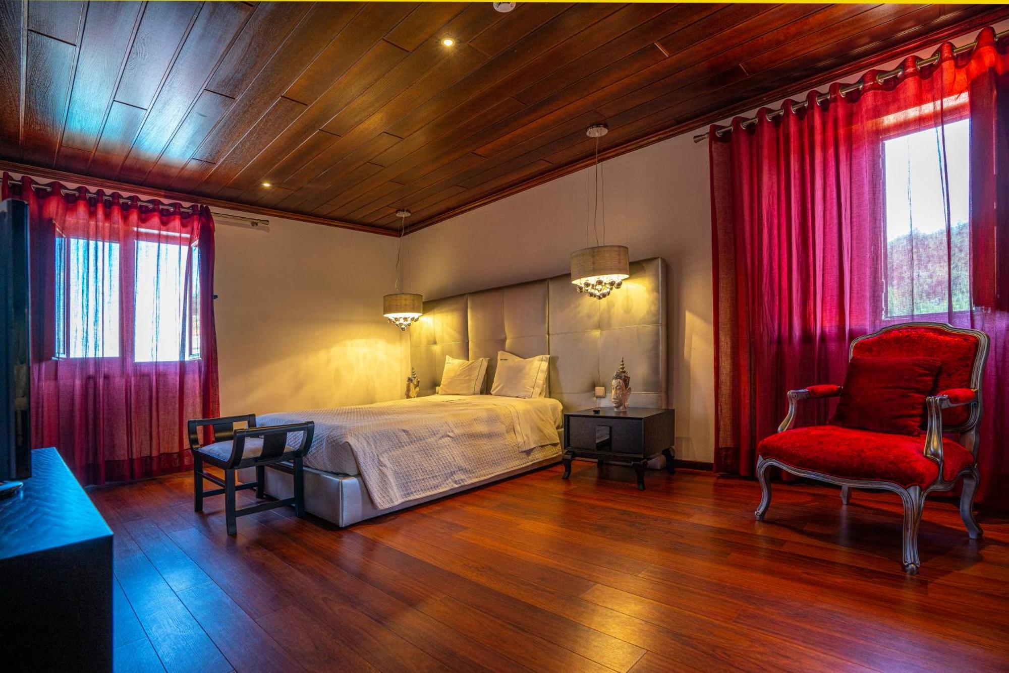 Valonquinta - Agro Hotel & Spa Vila Flor Bagian luar foto
