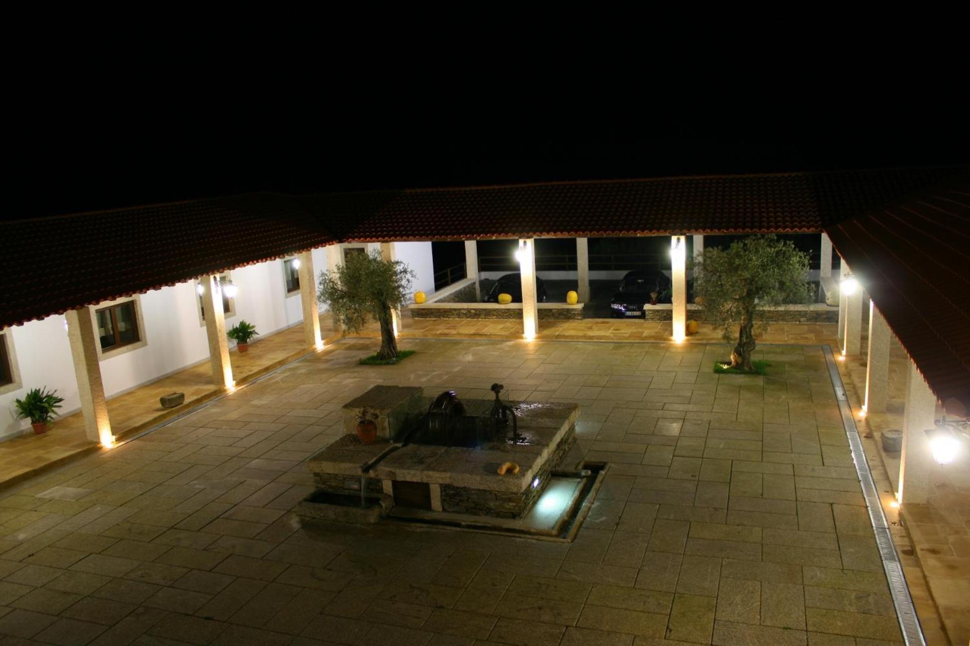 Valonquinta - Agro Hotel & Spa Vila Flor Bagian luar foto